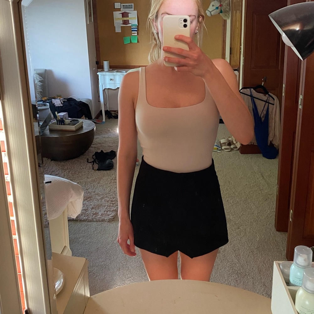 NWT Portafolio Skort